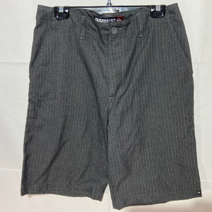 Quiksilver Flat Front Shorts Dark Grey Pinstripes Men's 31 Waist Great Condition